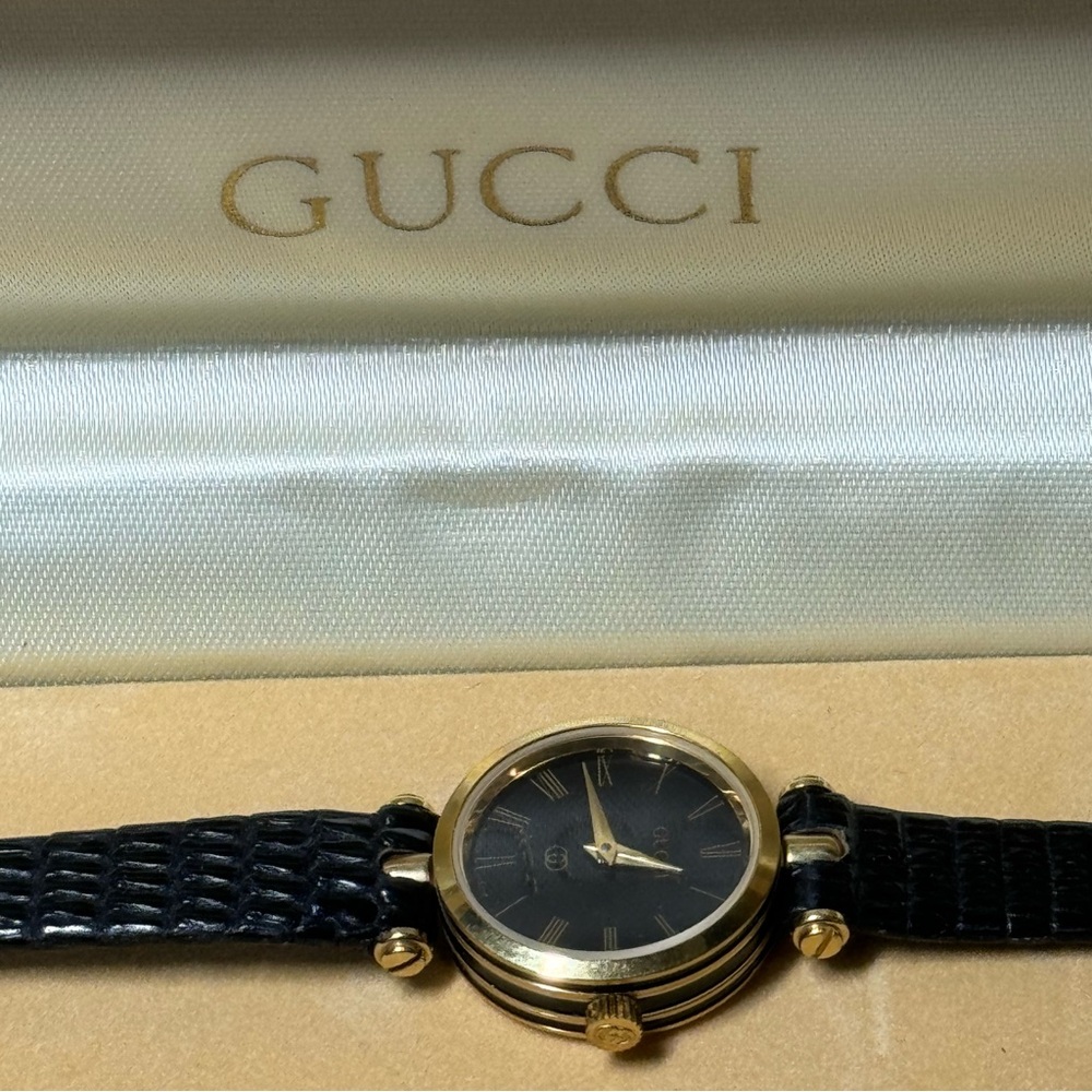 Vintage Women's GUCCI Watche